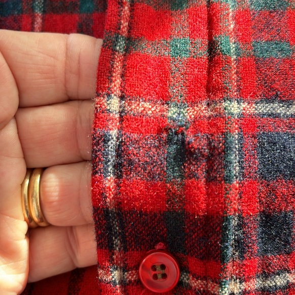 Vintage Men’s Pendleton plaid shirt, 100% wool, red/navy, front pocket, size L - Picture 5 of 5